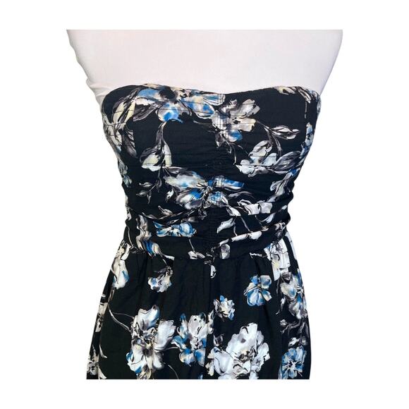 Anthropologie Band of Gypsies Medium whimsygoth black floral strapless jumpsuit - Picture 3 of 10